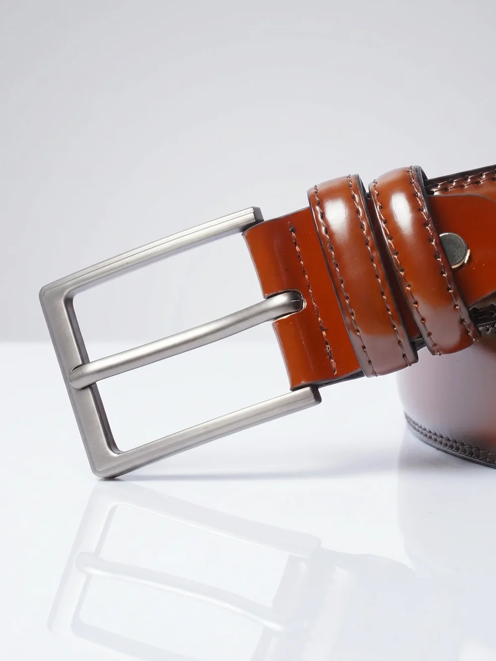 Polished Cognac Leather Dress Belt - Image 4